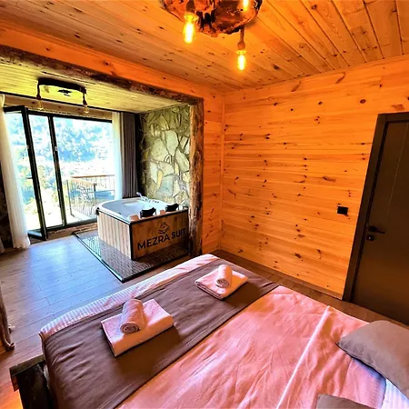 Aparthotel Mezrasuit Camlihemsin