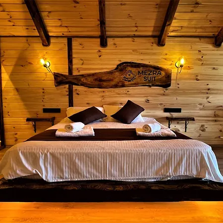 Aparthotel Mezrasuit Camlihemsin