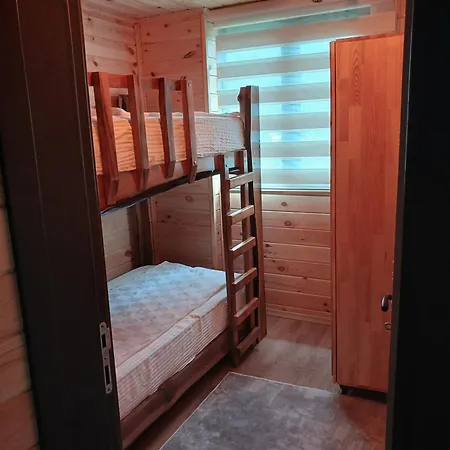 Aparthotel Mezrasuit *